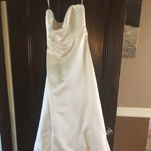 BCBG Max Azaria Wedding Dress